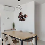Duplex T3 Neuf De 4 A 6 Personnes 5 Min A Pied Du Centre Et De La 아파트 LʼÎle-Rousse