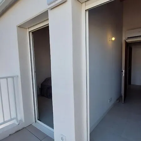 Duplex T3 Neuf De 4 à 6 Personnes 5 Min à Pied Du Centre Et De La LʼÎle-Rousse