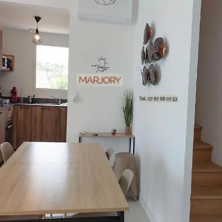 Appartamento Duplex T3 Neuf De 4 à 6 Personnes 5 Min à Pied Du Centre Et De La LʼÎle-Rousse