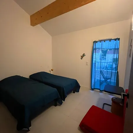 Duplex T3 Neuf De 4 à 6 Personnes 5 Min à Pied Du Centre Et De La LʼÎle-Rousse
