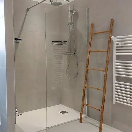 Appartamento Duplex T3 Neuf De 4 à 6 Personnes 5 Min à Pied Du Centre Et De La *