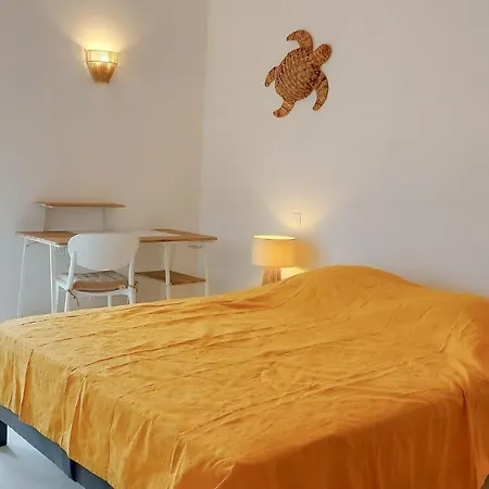 Duplex T3 Neuf De 4 à 6 Personnes 5 Min à Pied Du Centre Et De La LʼÎle-Rousse