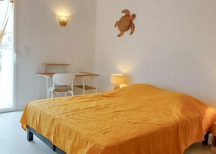 Duplex T3 Neuf De 4 A 6 Personnes 5 Min A Pied Du Centre Et De La L'Ile-Rousse (Corsica)